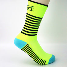Load image into Gallery viewer, Breathable Socks