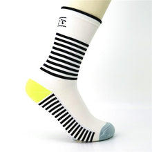 Load image into Gallery viewer, Breathable Socks
