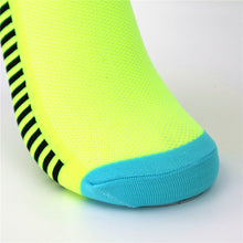 Load image into Gallery viewer, Breathable Socks